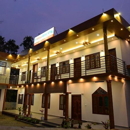 Annus Homestay Ramakkalmedu Exterior foto