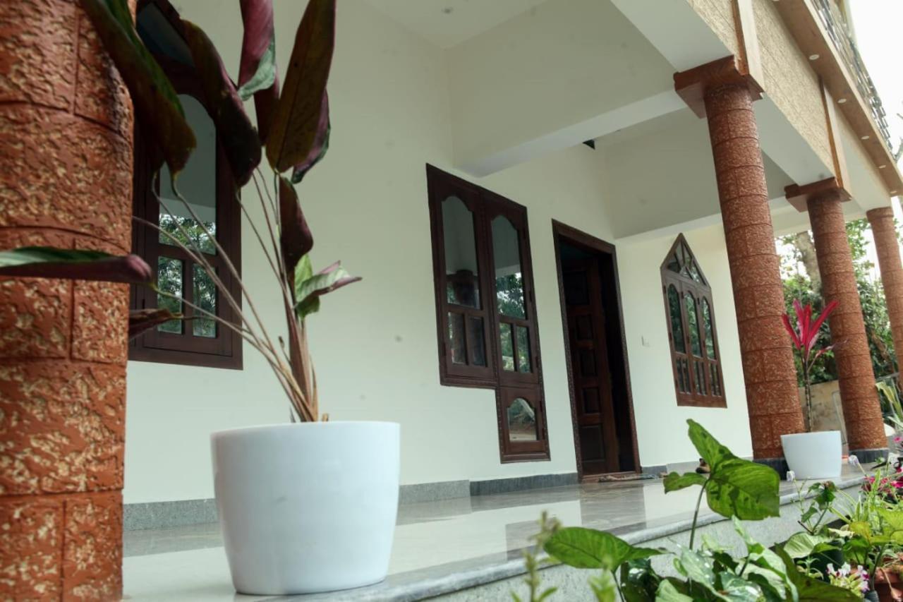 Annus Homestay Ramakkalmedu Exterior foto