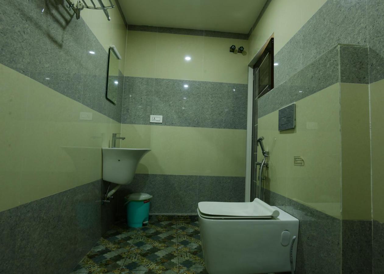 Annus Homestay Ramakkalmedu Exterior foto