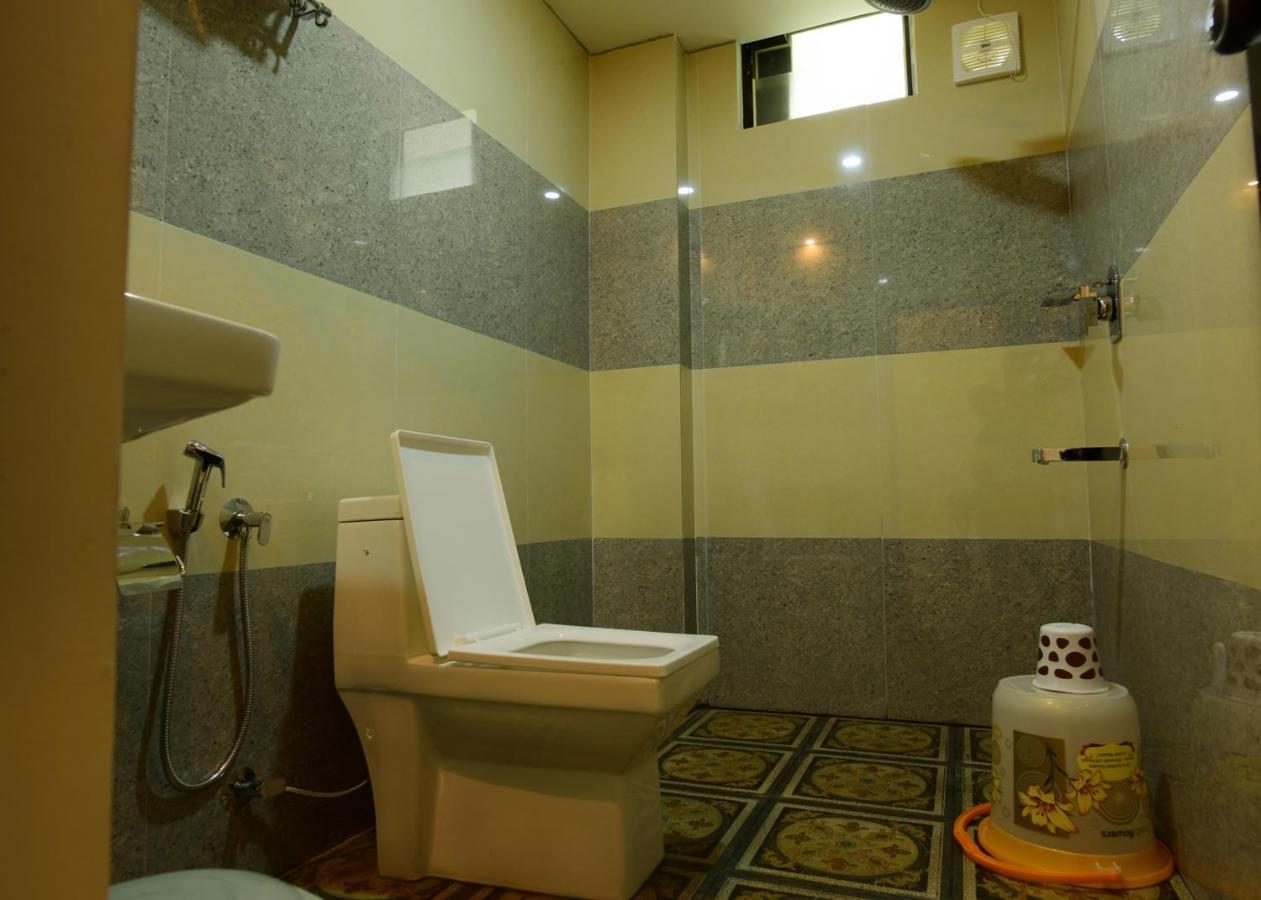 Annus Homestay Ramakkalmedu Exterior foto